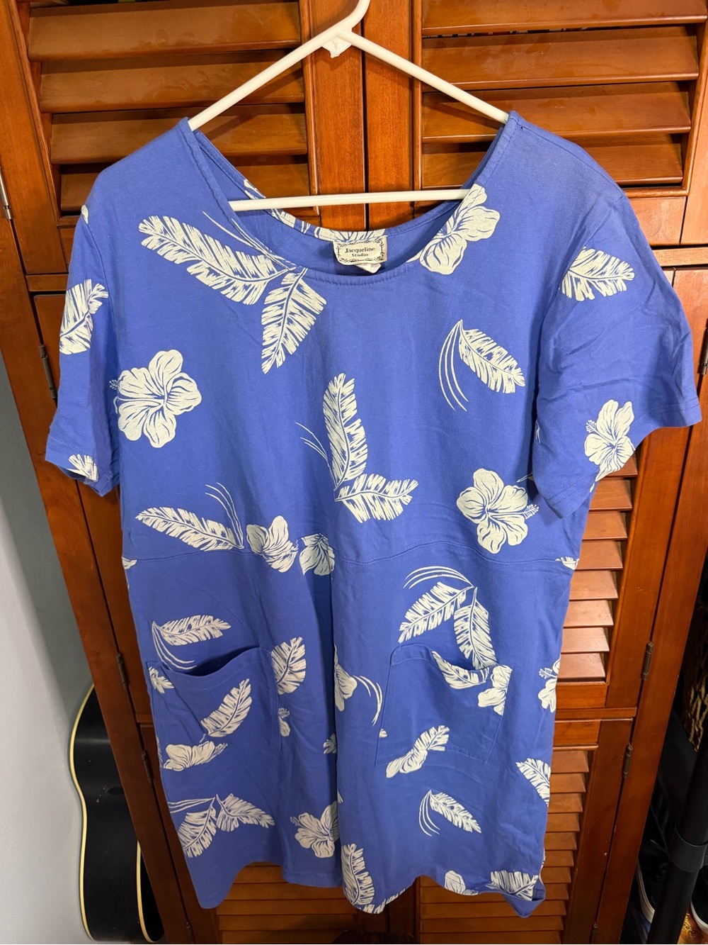 Jacqueline Ferrar Blue Floral-Print Midi Dress with Pockets